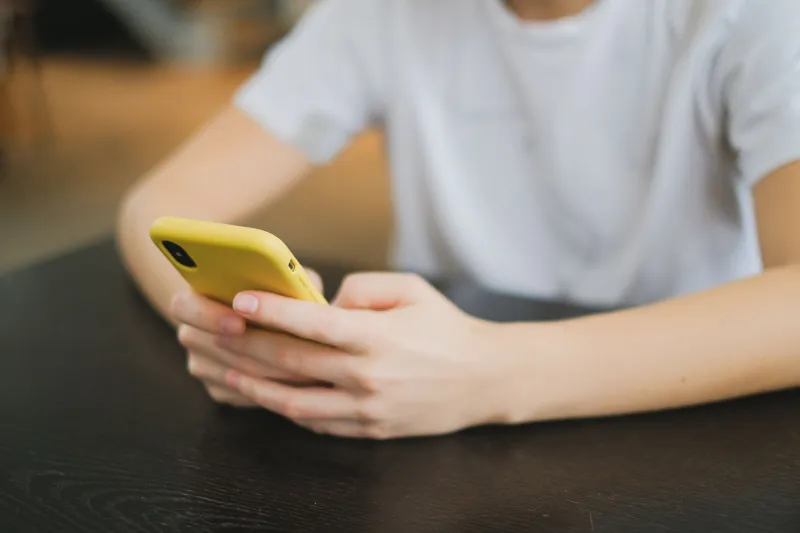 Swipe Left on Corporate Accounts: The Mass Brand Unfollowing Nobody Saw Coming